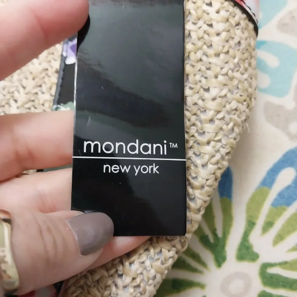 3355 Large Mondani New York Tote Bag In Black, Pink and Purple Print. - Picture 8 of 9